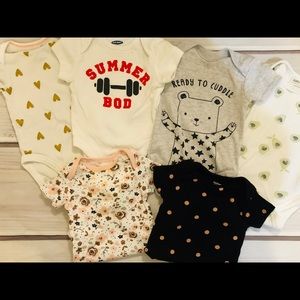 Assortment bodysuit bundle